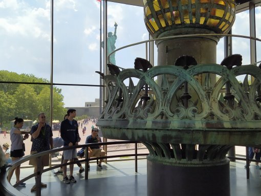 Antorcha original de la Estatua de la Libertad - Fue reemplazada en 1986 por su deterioro y ahora se puede ver en un museo a los pies de la estatua